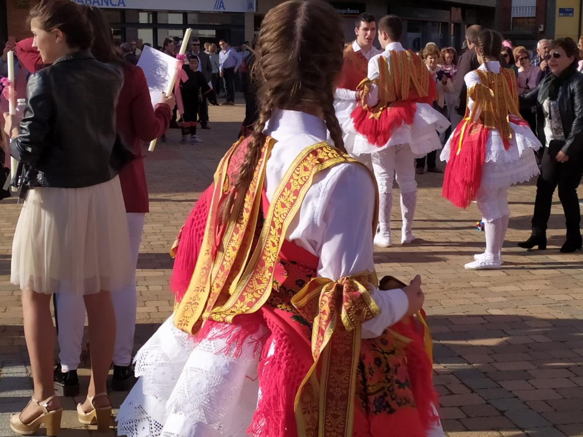 Fotos: La Virgen del Arrabal por las calles de Laguna de Negrillos