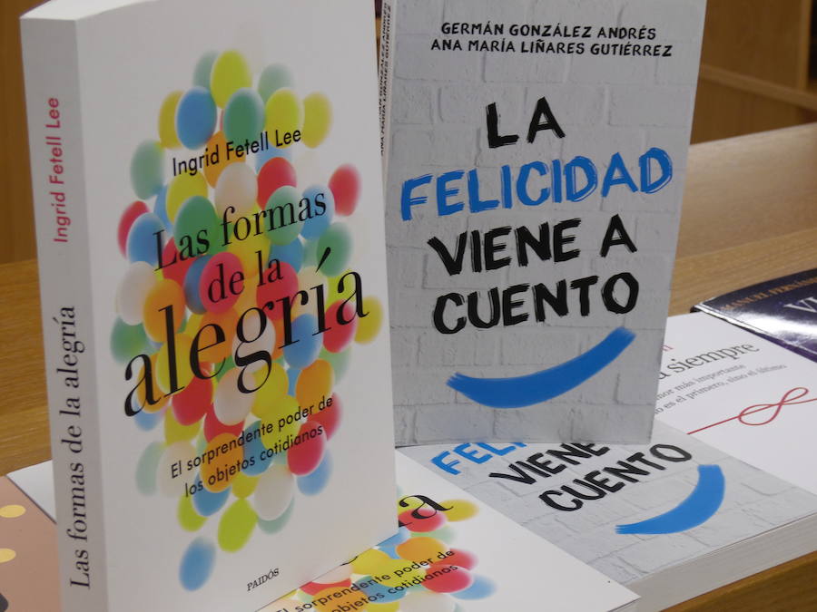 Un mundo mágico se abre al cruzar la puerta de la Librería Pastor (Santo Domingo). Allí, en sus estantes se amontonan, cientos, miles de libros esperando a ser descubiertos. 