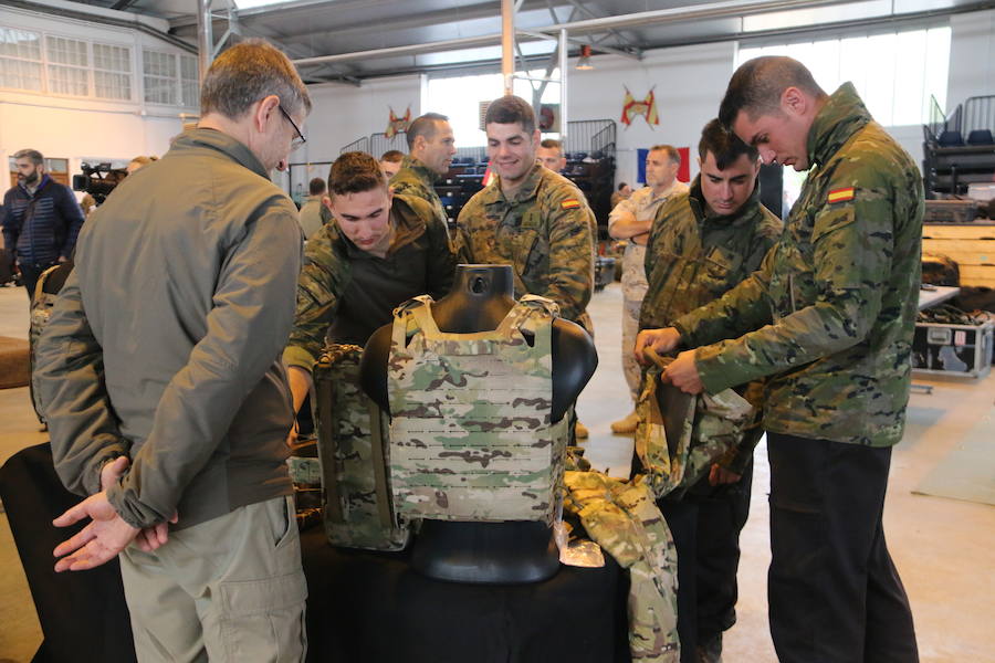 La Brigada Paracaidista lleva la pauta del ejercicio Lone Paratrooper 2019, en el que los paracaidistas de élite de España, Francia, Italia, EE.UU, Portugal, Holanda y Polonia se entrenan en el mejor escenario posible: la Academia Básica del Aire