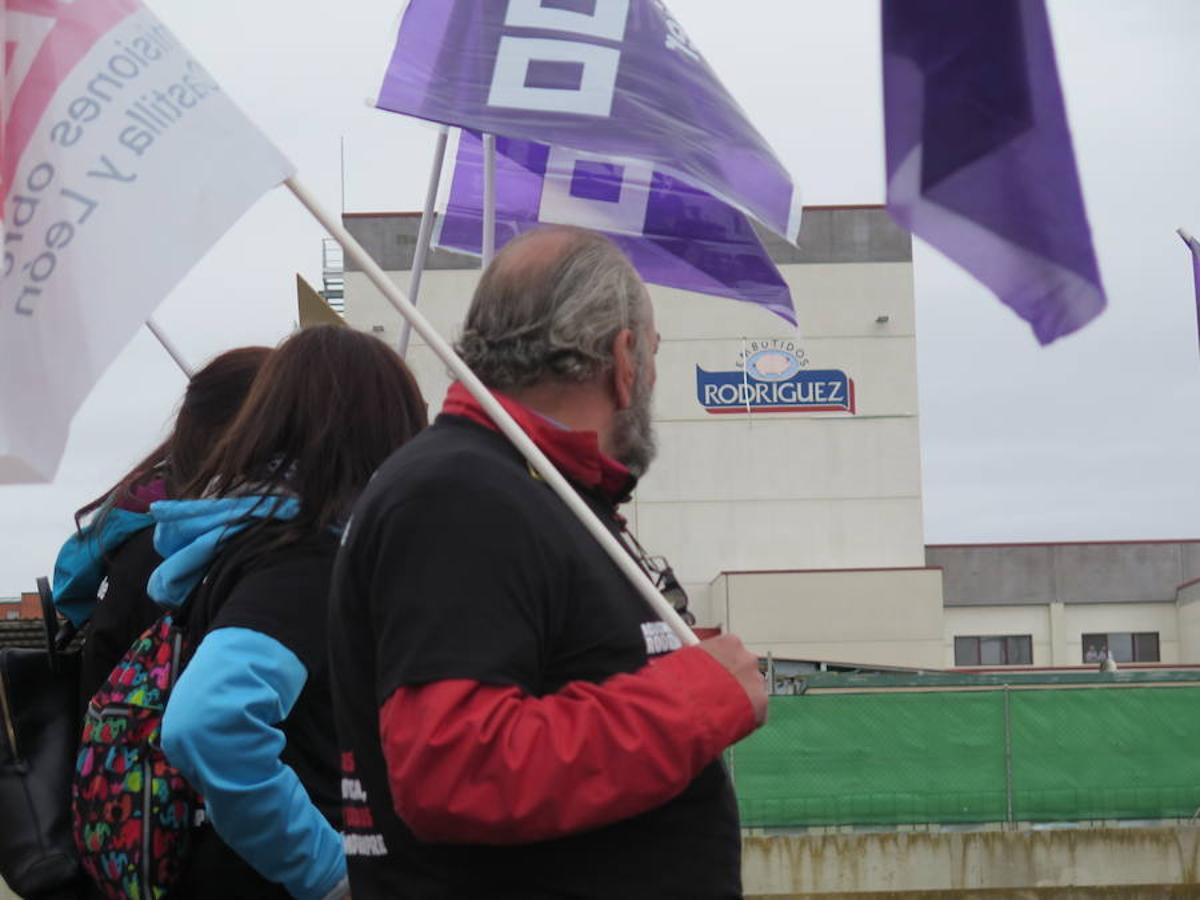 Fotos: Manifestación en Embutidos Rodríguez