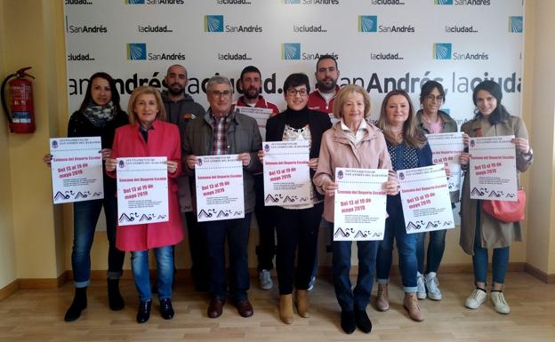 Camino Cabañas en la presentación de la actividad.