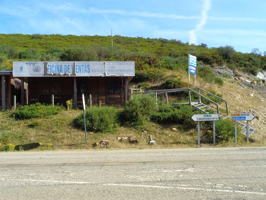 Esta entidad sostiene que la estación se encuentra en la más absoluta «decadencia«, ante la falta de «inversión, modernización y ampliación»