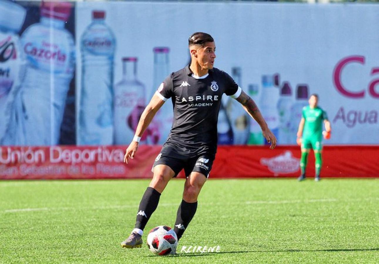 Partido correspondiente a la 37ª jornada del Grupo I de la Segunda División B entre el UD San Sebastián de los Reyes y la Cultural y Deportiva Leonesa disputado en el estadio municipal de Matapiñonera, en San Sebastián de los Reyes (Madrid)