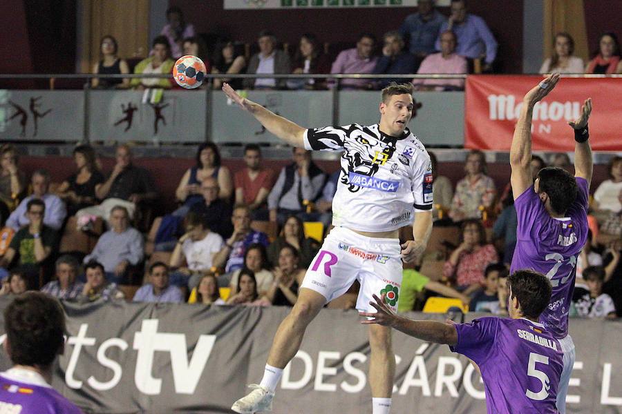 Partido correspondiente a la última jornada de la Liga Asobal 2018/19 entre el Abanca Ademar y el Quabit Guadalajara disputado en el Palacio de los Deportes de León