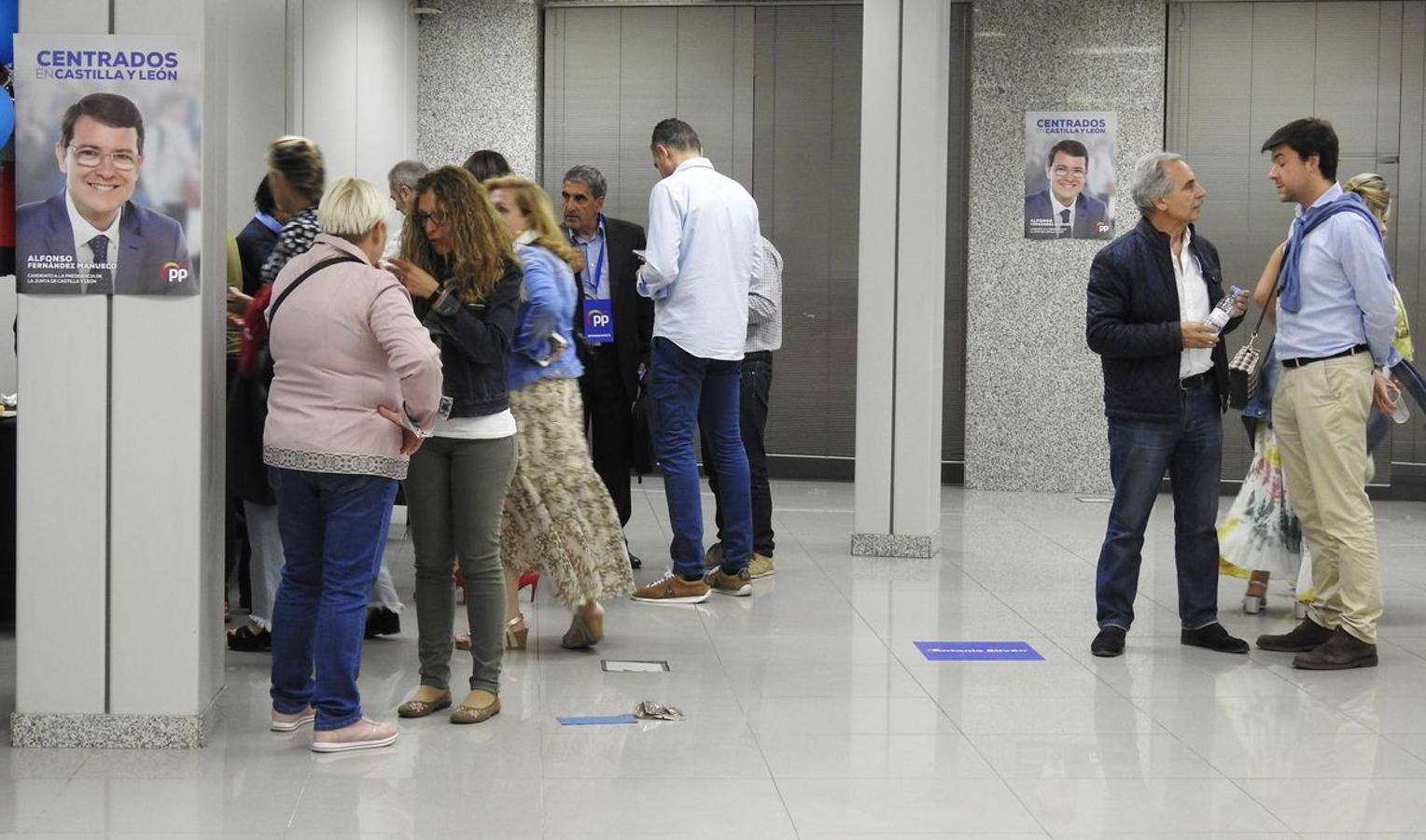 Noche electoral en el PP de León. En la imagen, el candidato a la Alcaldía, Antonio Silván