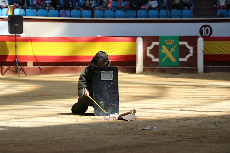 Fotos: Exhibición de la Guardia Civil en León