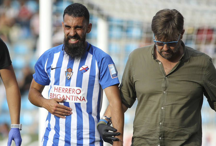 Fotos: Las imágenes del Ponferradina 2-0 Cornellá