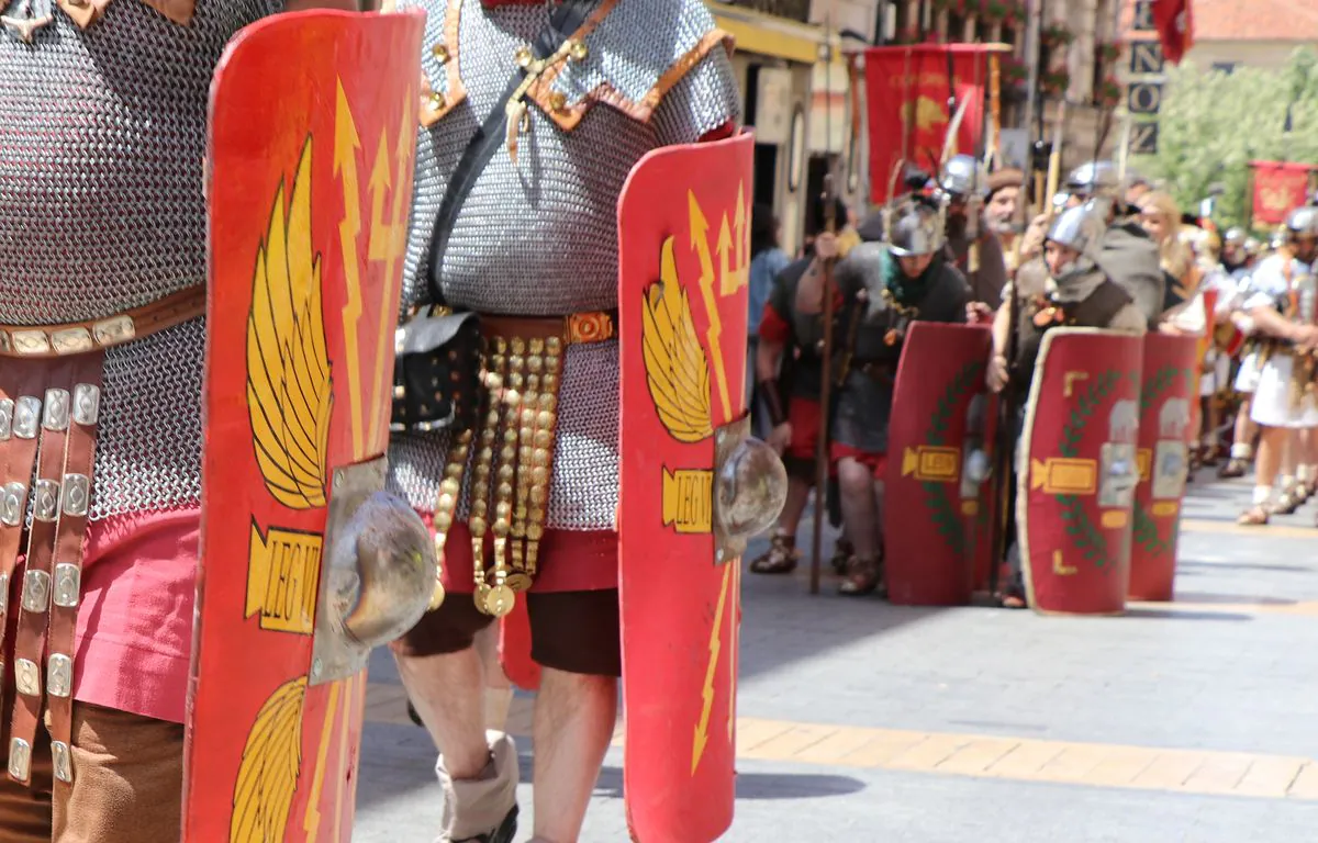 Fotos: Roma vuelve a invadir las calles de León