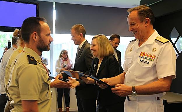 Galería. Entrega de diplomas.