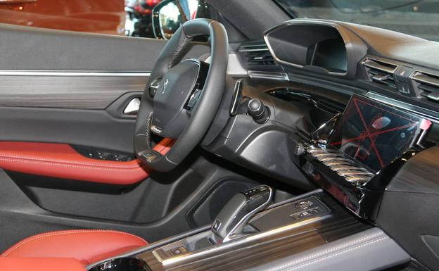 Imagen. Interior de uno de los vehículos. 