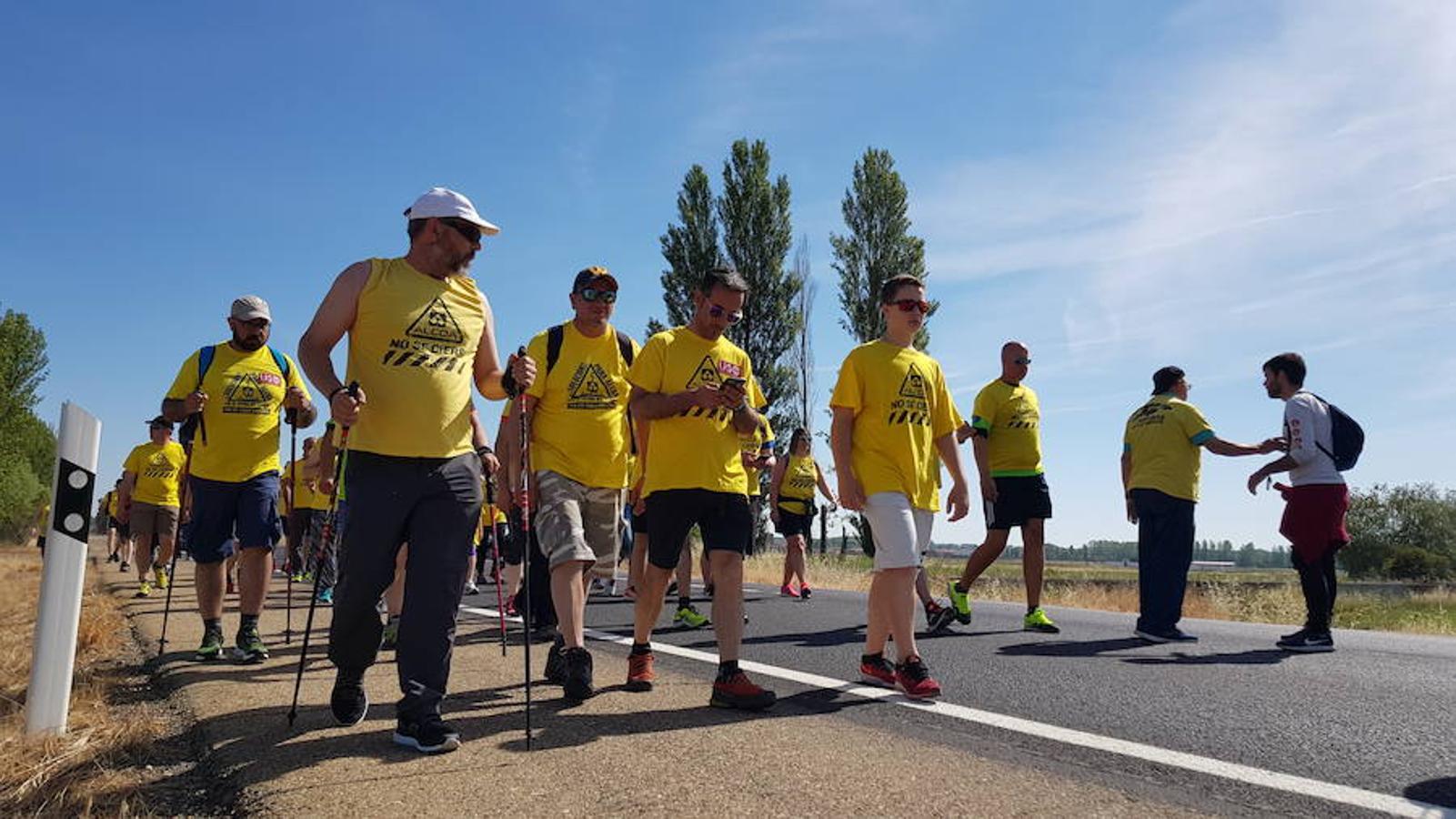 Fotos: La &#039;Marcha del Aluminio&#039; parte de Cimanes de la Vega