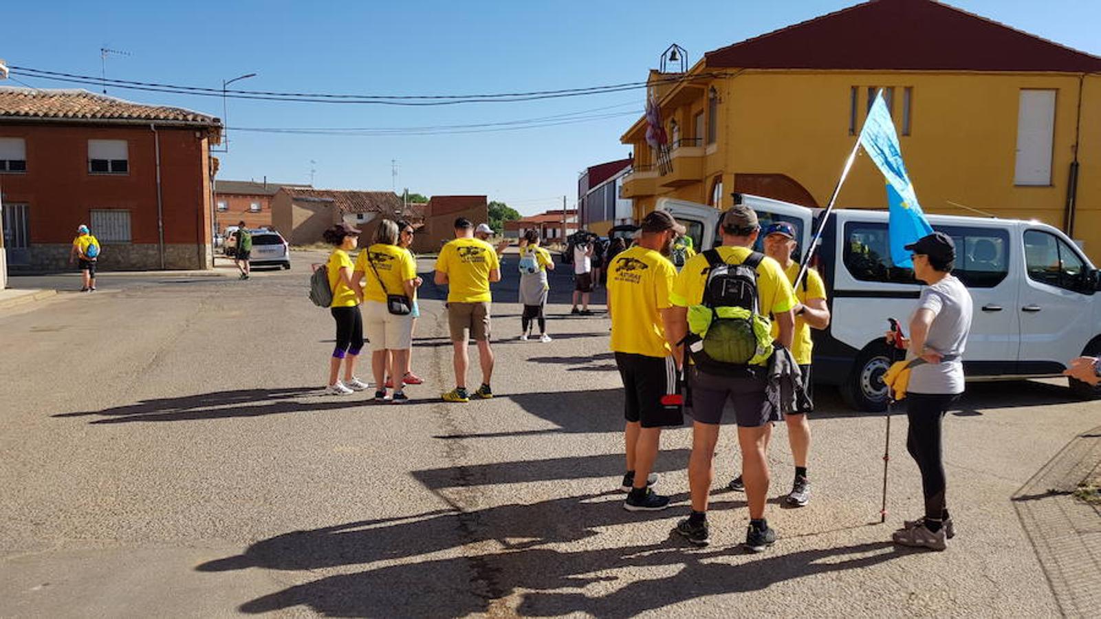 Fotos: La &#039;Marcha del Aluminio&#039; parte de Cimanes de la Vega