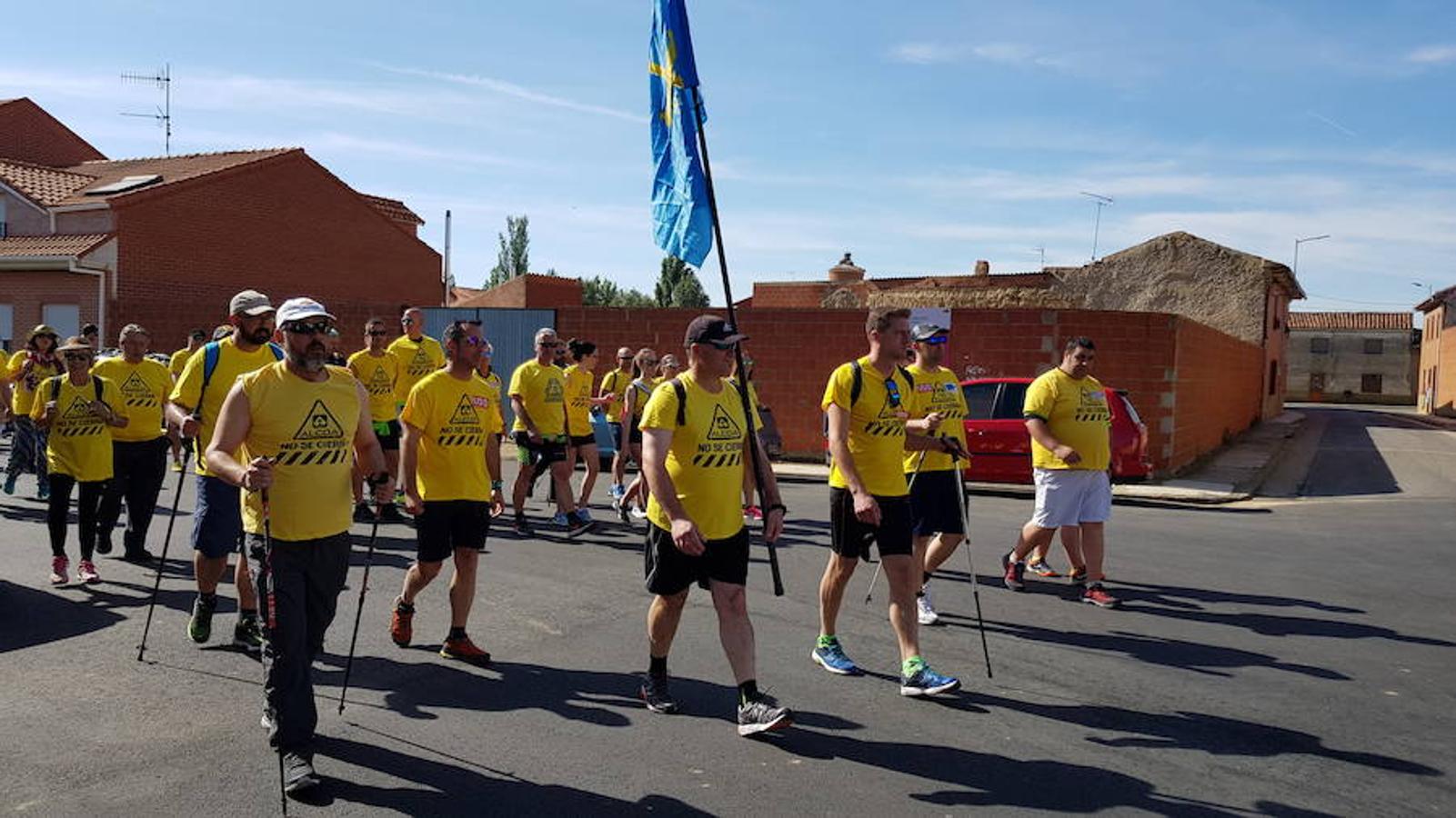 Fotos: La &#039;Marcha del Aluminio&#039; parte de Cimanes de la Vega