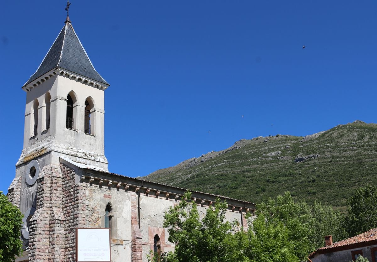 Este enclave declarado en el año 2005 reserva de la biosfera se sitúa en el norte de la provincia de León, limitando con Asturias. Cuenta con tres municipios Cármenes, Vegacervera, y Lugueros,