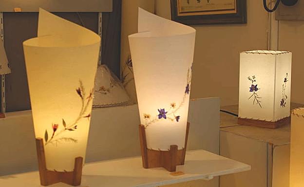 Imagen. Algunos de los puestos de la Feria. 