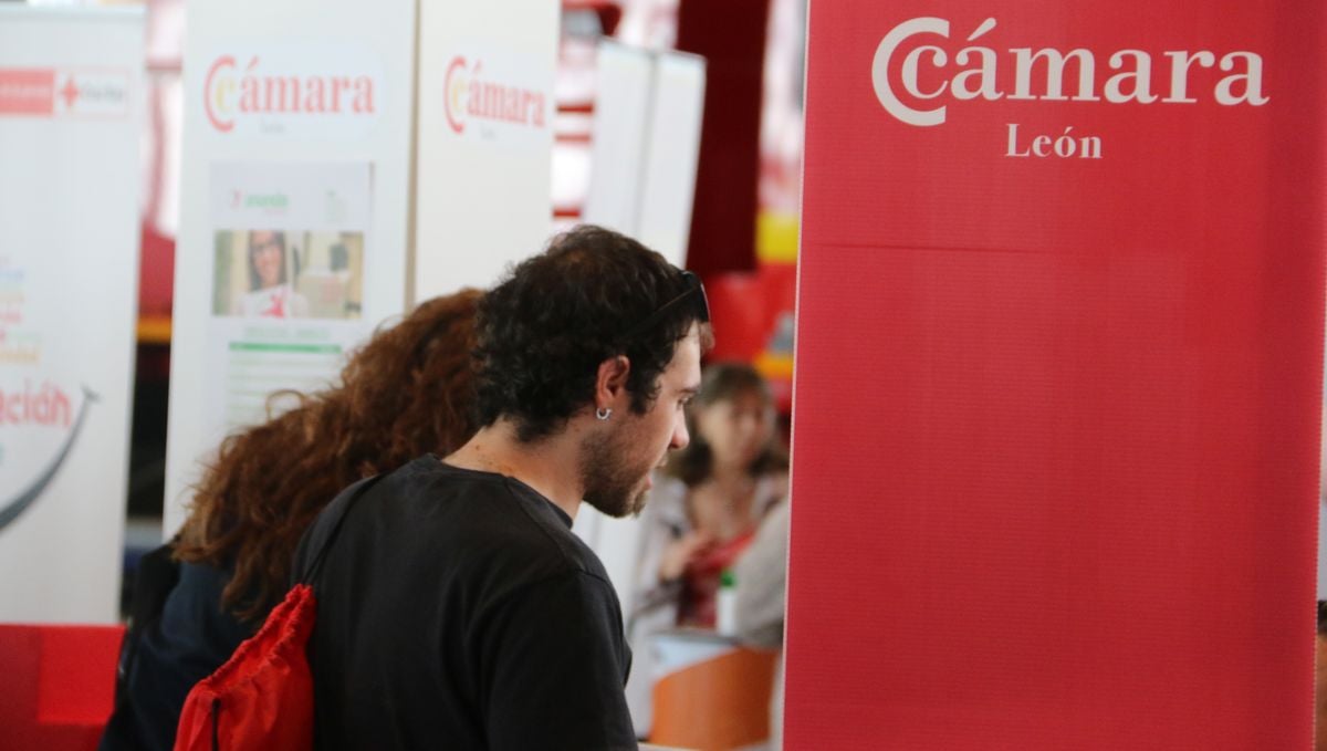 Fotos: II Feria del Empleo y el Emprendimiento de León
