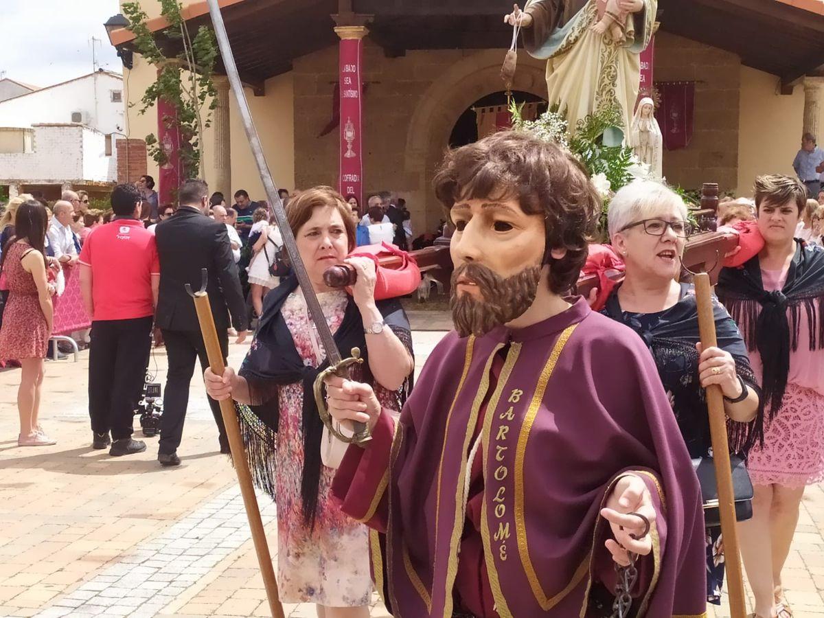 Fotos: Laguna de Negrillos celebra el Corpus de la mano de San Sebastián