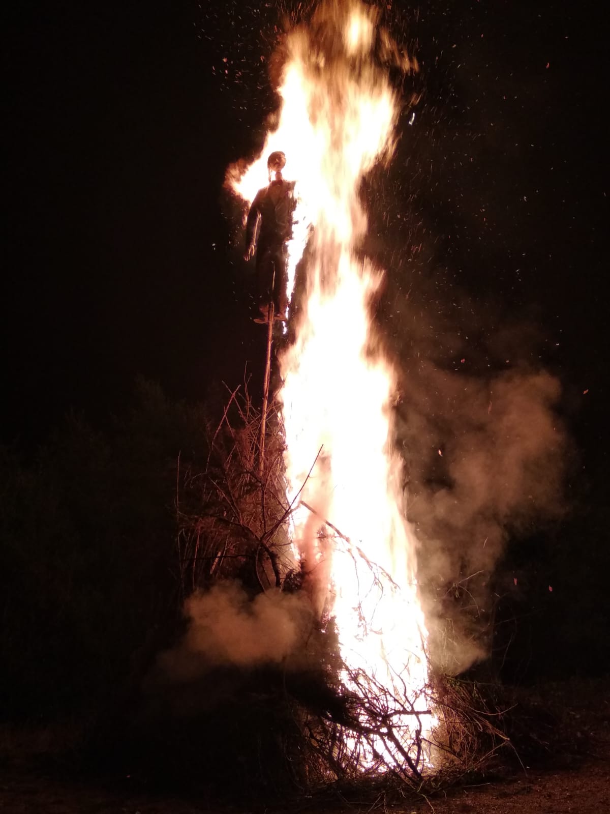 Cerca de un centenar de personas se citan en esta pedanía para celebrar la noche de San Juan, la más corta del año