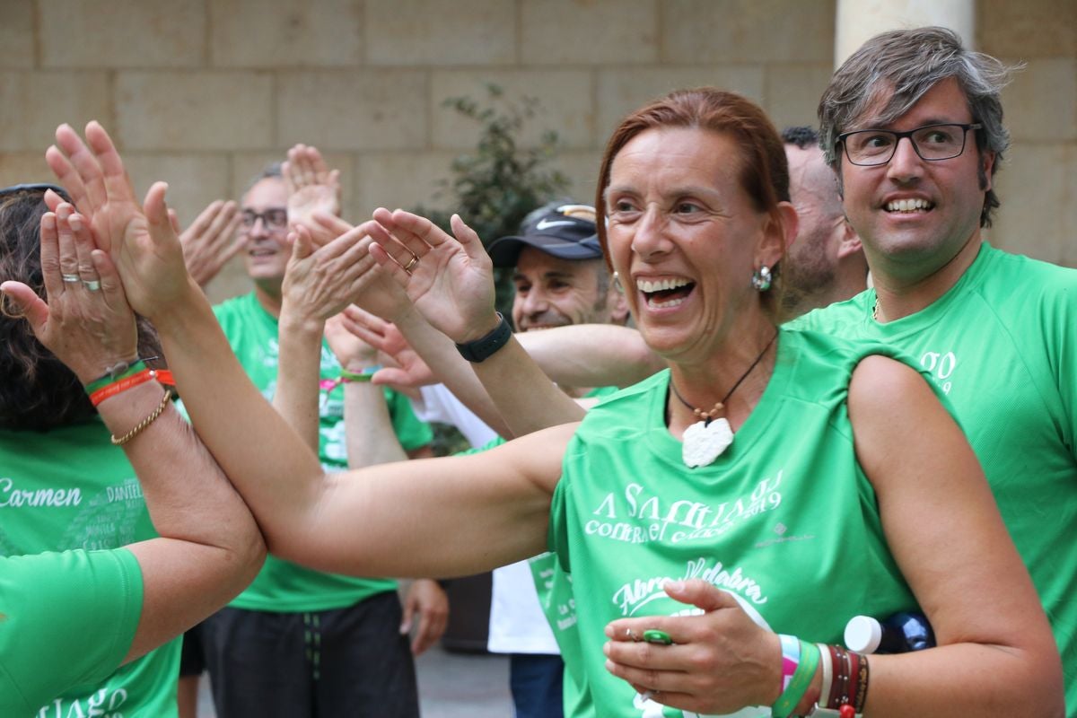 Fotos: La carrera A Santiago Contra el Cáncer, en León