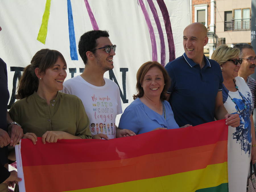 Fotos: Inicio de la Semana del Orgullo en León