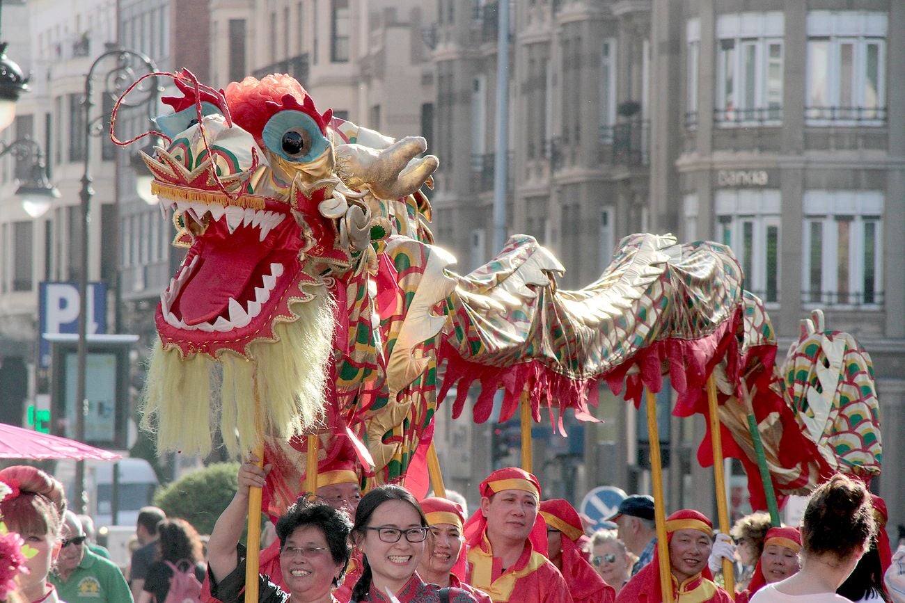 Fotos: Dragón y danza del León