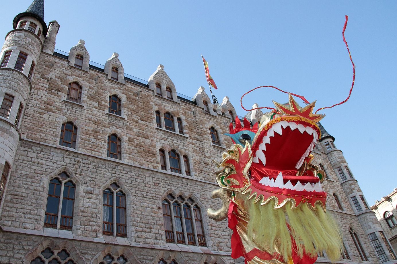 Fotos: Dragón y danza del León