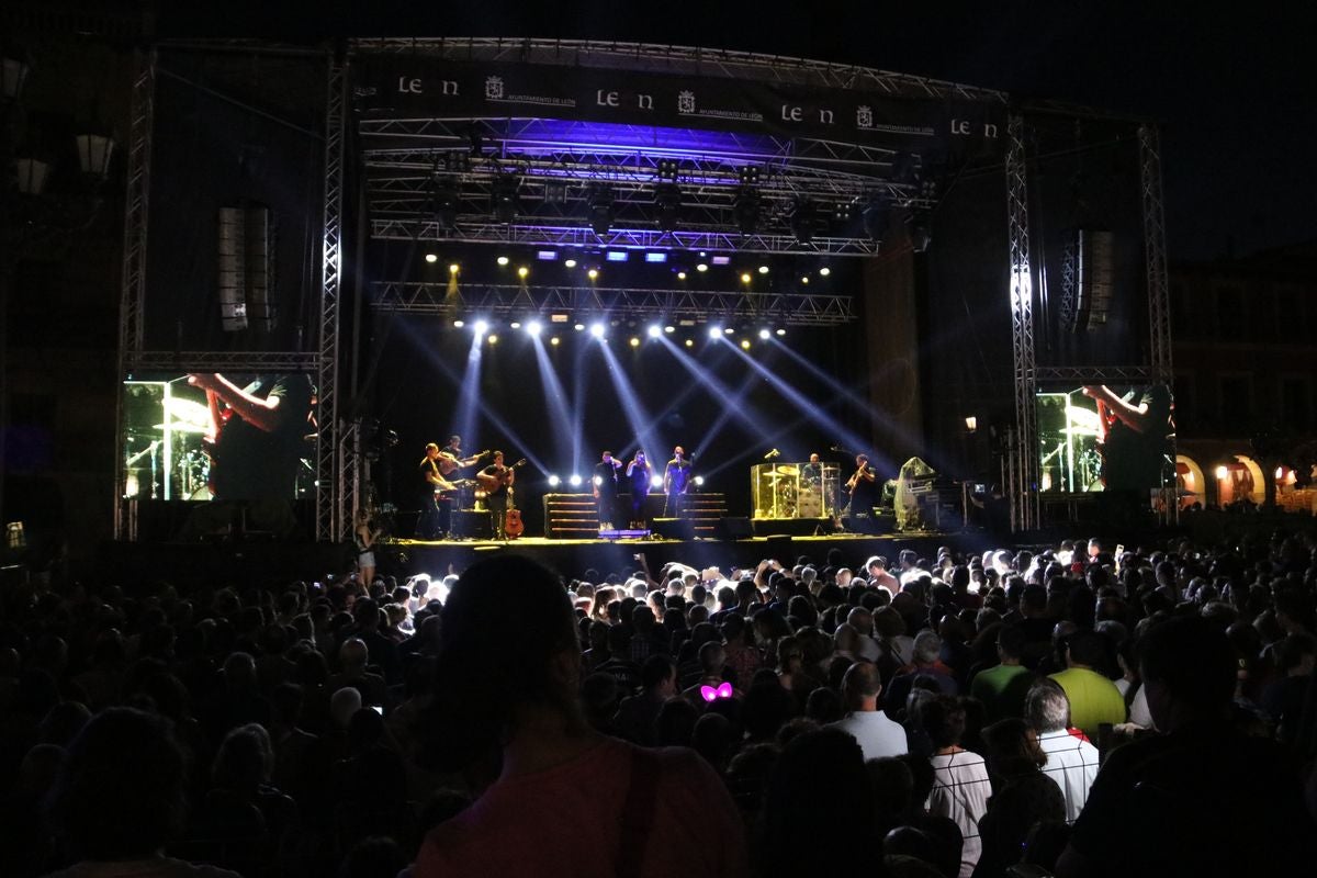 Fotos: El Arrebato disfruta de los temas pendientes