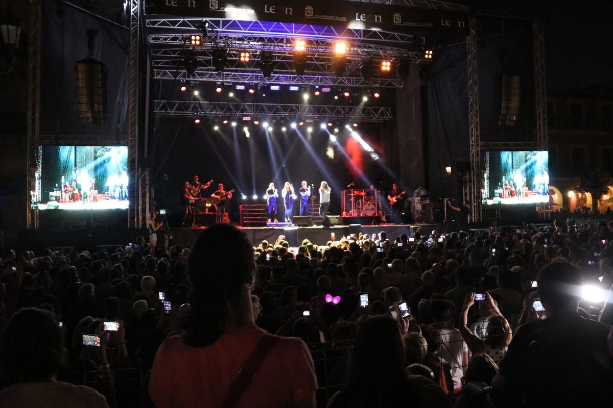 Fotos: El Arrebato disfruta de los temas pendientes