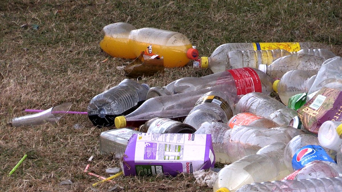 Fotos: La resaca también afecta al paseo del río