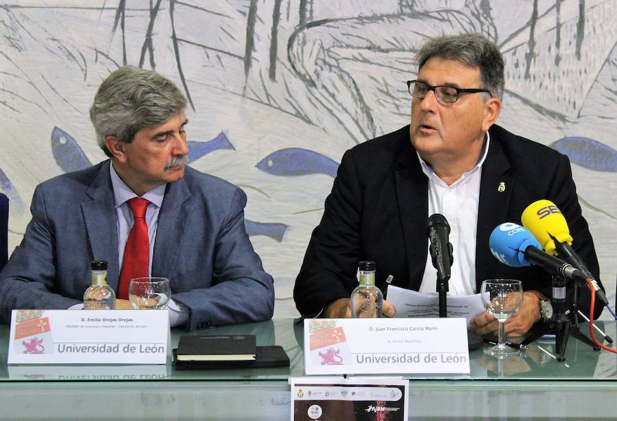 Fotos: Presentación partido internacional de balonmano