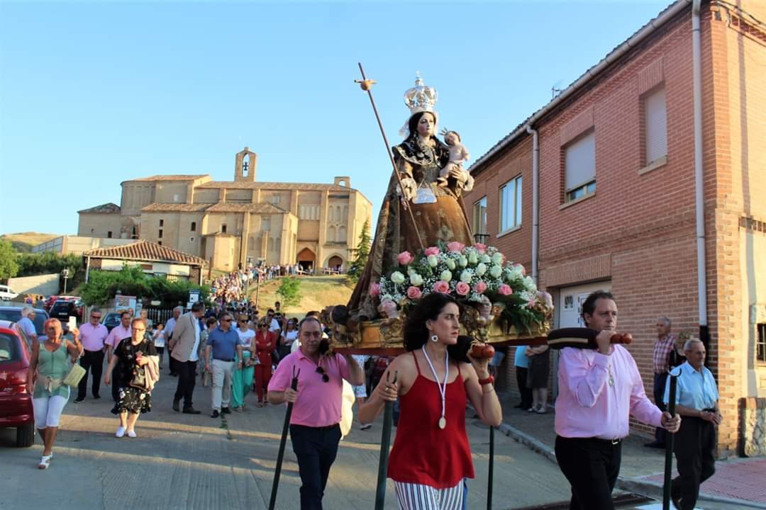 Fotos: Romería de la Virgen Peregrina