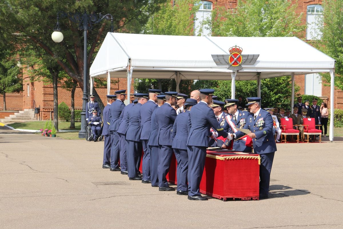 Fotos: Entrega de Reales Despachos