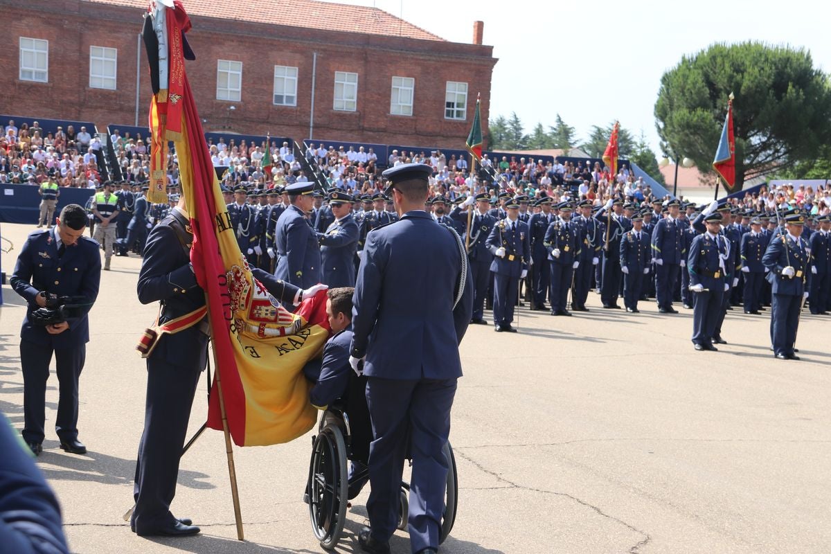 Fotos: Entrega de Reales Despachos