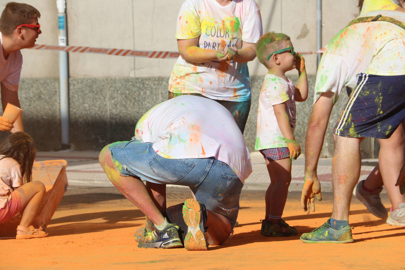 Fotos: La Virgen disfruta de un día de color