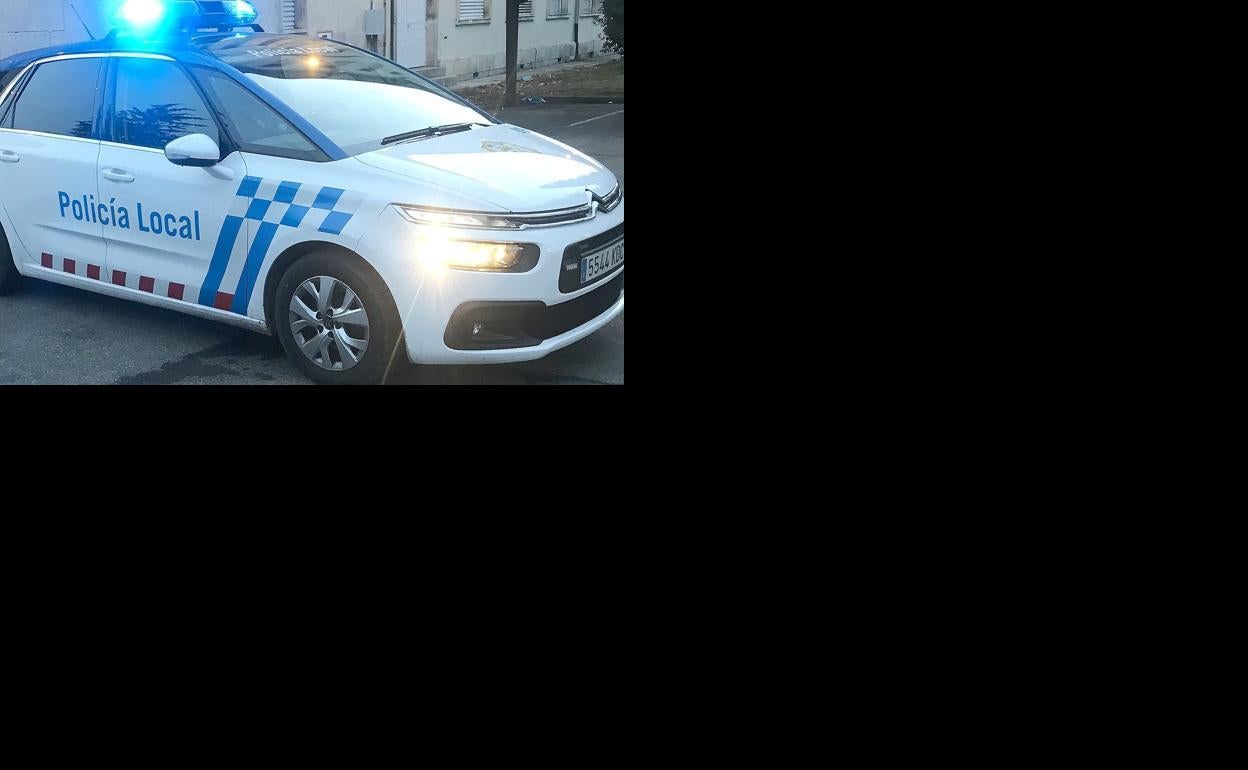 Vehículo de la Policía Local. 