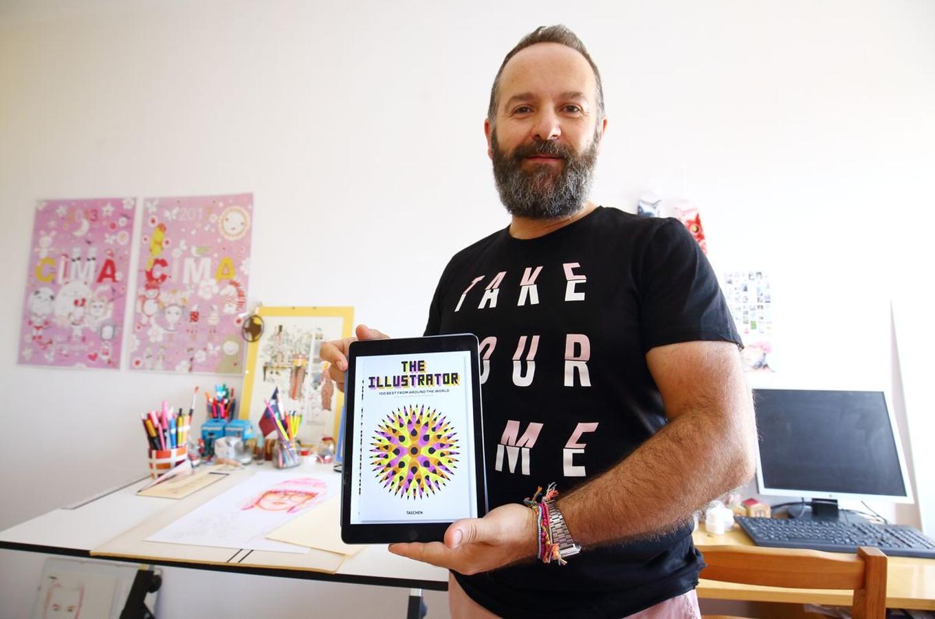 Bruno Santín, en su estudio de Ponferrada.