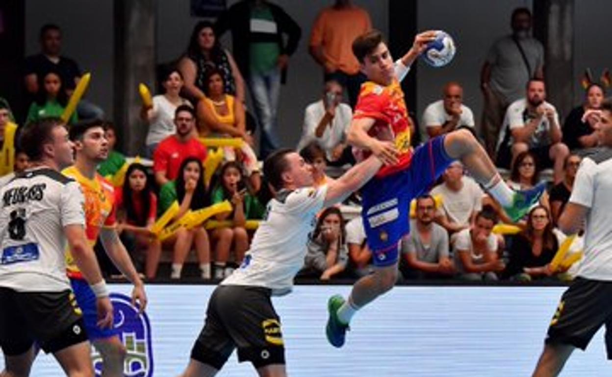 Gonzalo Pérez, en el último partido con España.