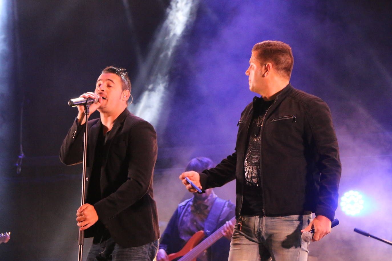 Fotos: Concierto de Andy y Lucas en Cármenes