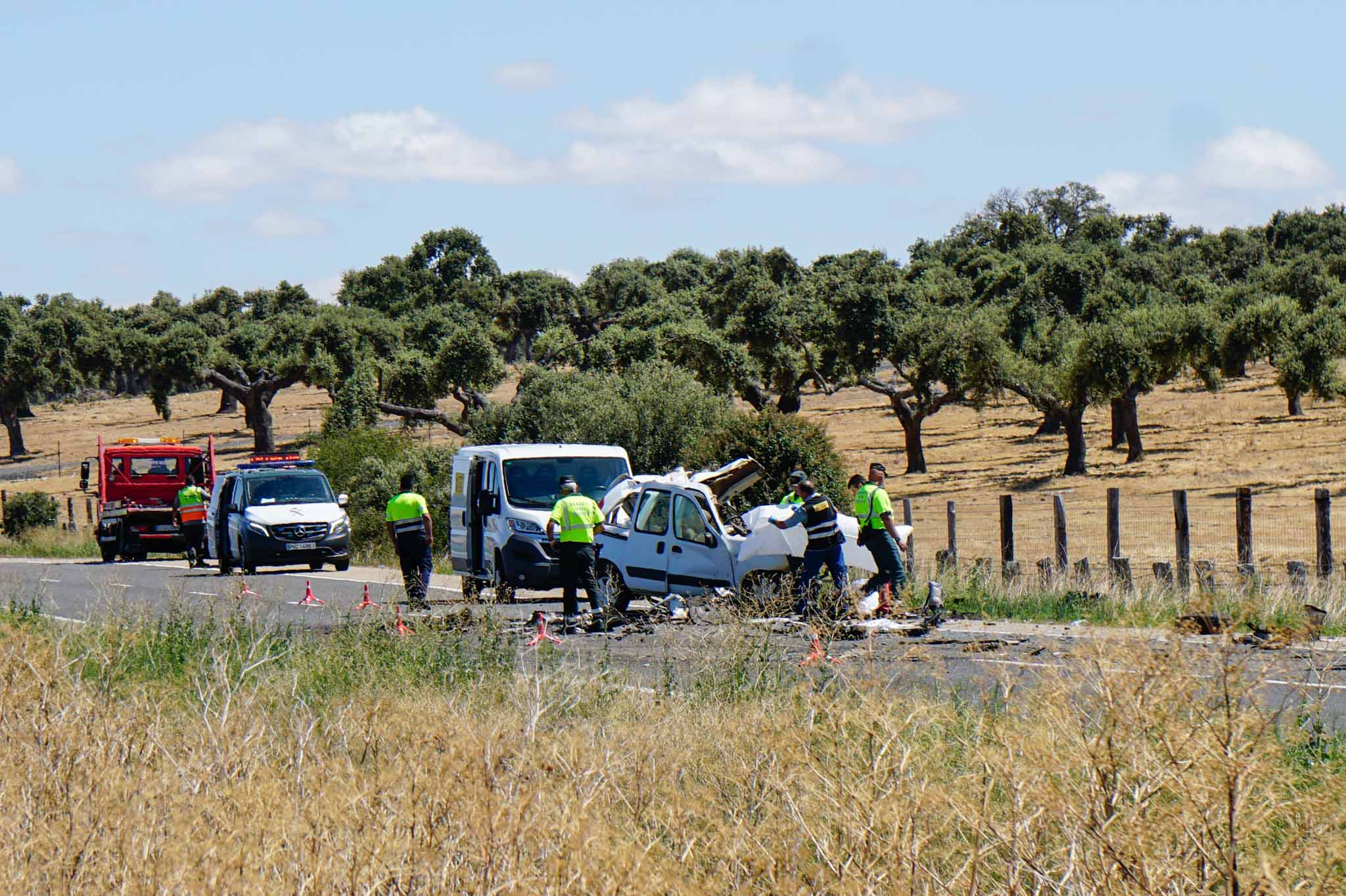 El vehículo en el que viajaba el fallecido quedó completamente destrozado