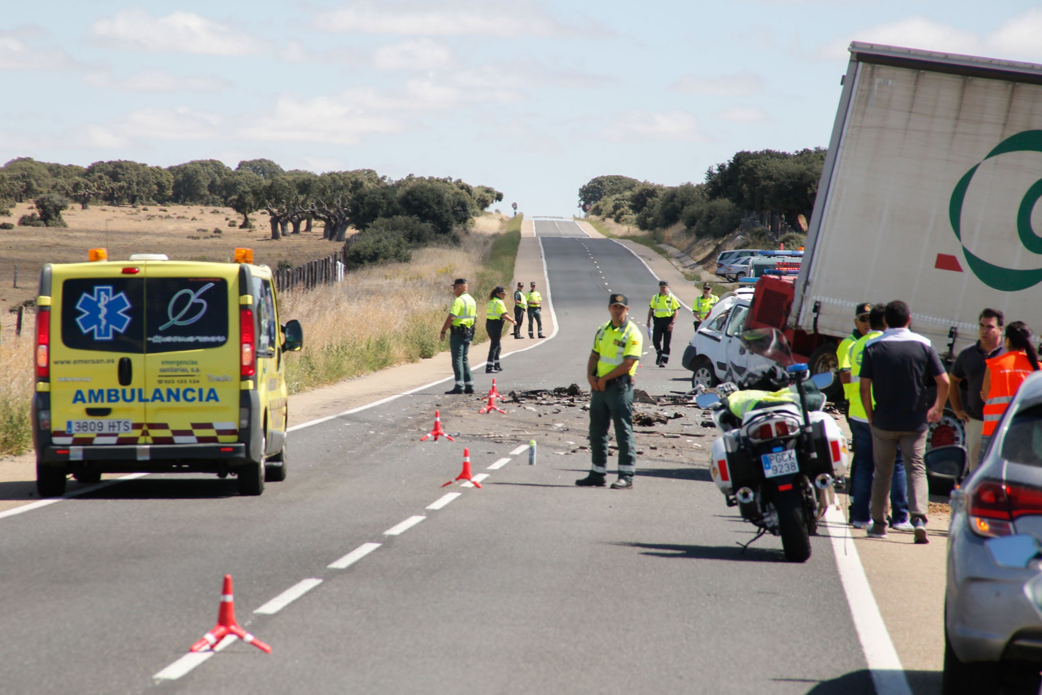 El vehículo en el que viajaba el fallecido quedó completamente destrozado