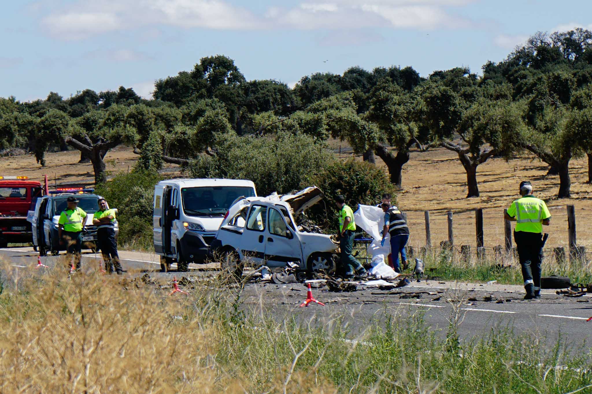 El vehículo en el que viajaba el fallecido quedó completamente destrozado