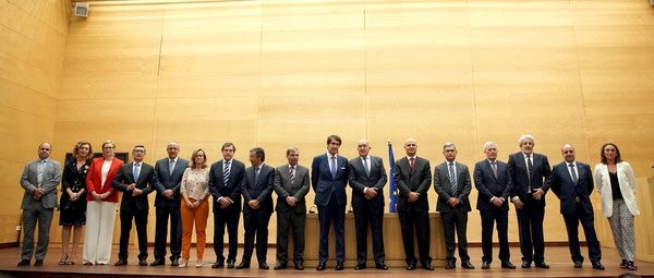 El consejero de Fomento y Medio Ambiente, Juan Carlos Suárez-Quiñones, y el consejero de Agricultura, Ganadería y Desarrollo Rural, Jesús Julio Carnero, presiden el acto de toma de posesión de los nuevos altos cargos de ambas consejerías.