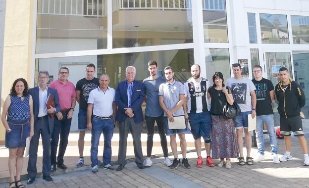 Foto de familia del programa desarrolado en Fabero.