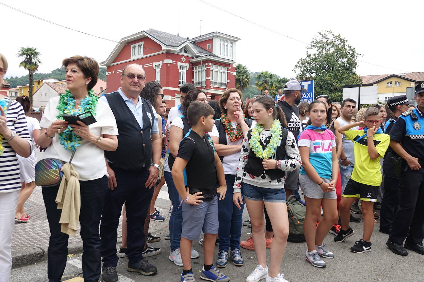 Miles de personas disfrutaron este sábado de la fiesta de las piragüas. ¡Búscate en nuestra galería! 