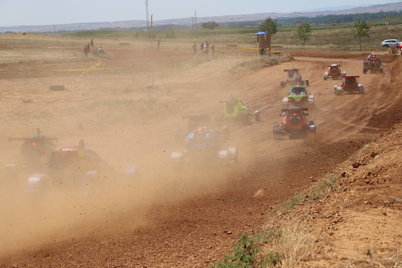 Fotos: El mejor autocross se cita en el circuito de Los Cucharales