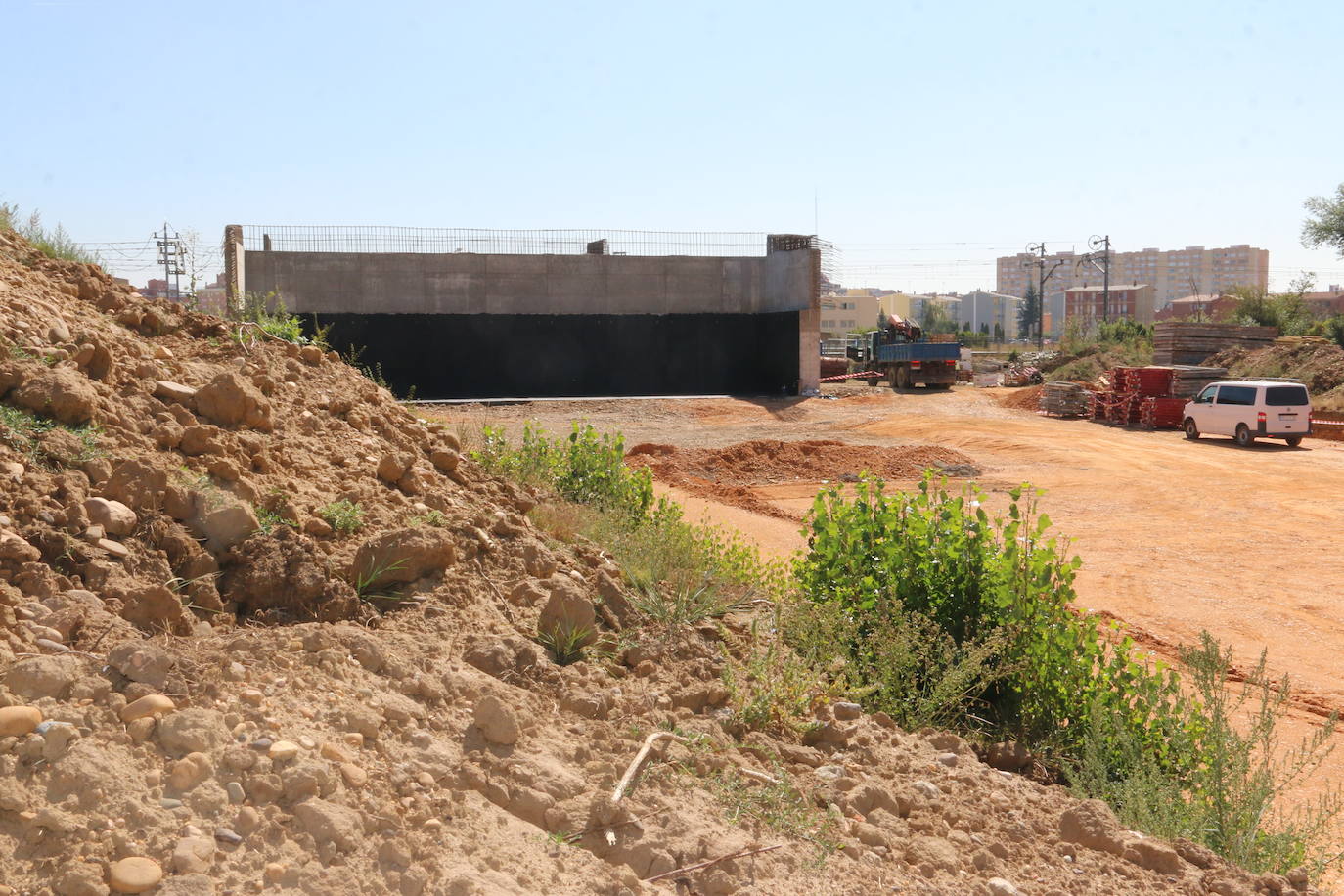 Fotos: Obras de construcción del paso elevando entre San Andrés y la rotonda del Hospital San Juan de Dios