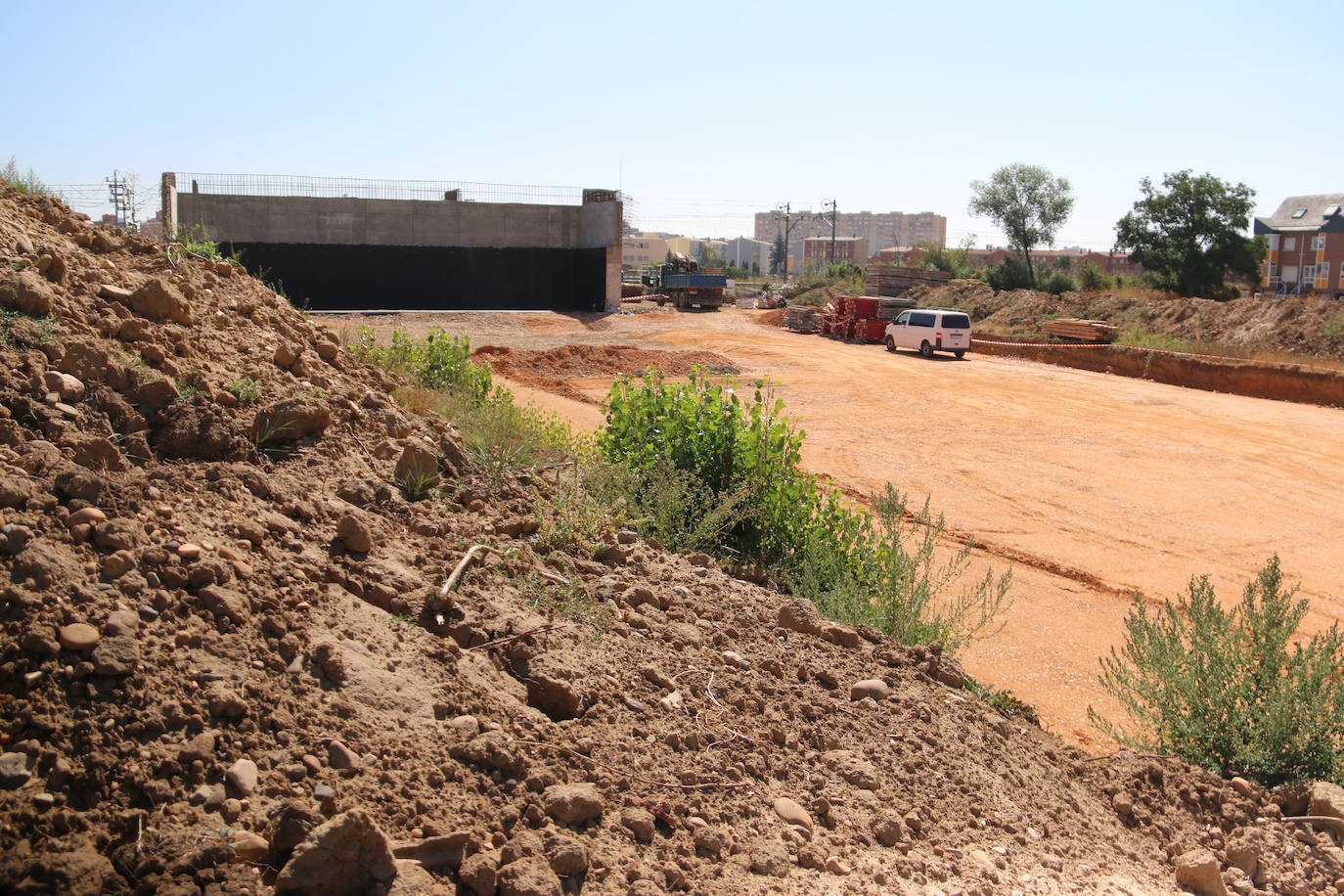 Fotos: Obras de construcción del paso elevando entre San Andrés y la rotonda del Hospital San Juan de Dios