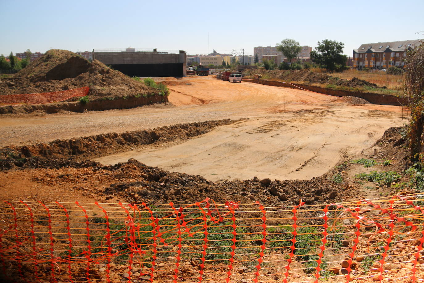 Fotos: Obras de construcción del paso elevando entre San Andrés y la rotonda del Hospital San Juan de Dios