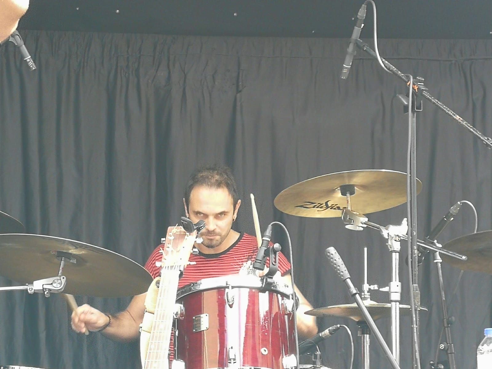 La banda leonesa ha actuado en la Plaza del Trigo de Aranda de Duero tras haber sido incluida en el cartel de este conocido festival.