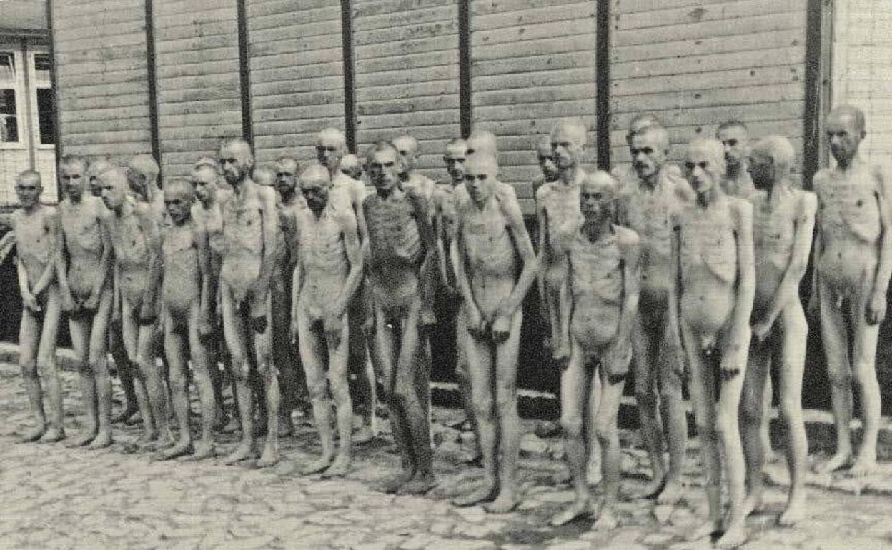 Fotografía facilitada por la editorial RBA que pertenecía al Servicio de Identificación de Mauthausen, y robada a las SS. 